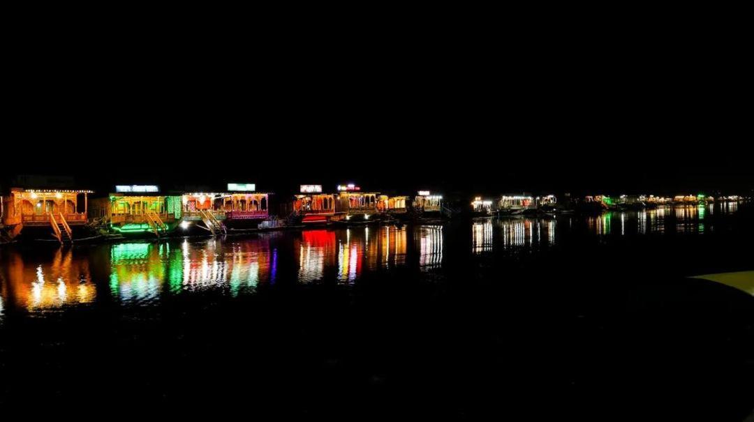 Heritage Shreen Houseboat Σριναγκάρ Εξωτερικό φωτογραφία